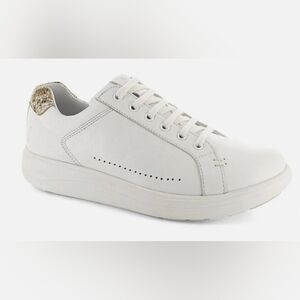 Strive Dakota Sneakers, New in Box- White w/ Silver Snakeskin, Size 7 (EU 38)
